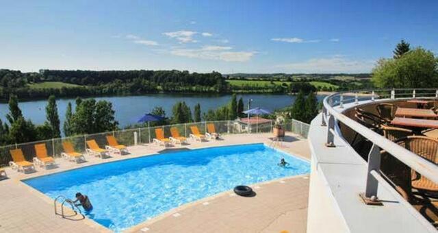 Camping De La Liez Hotell Peigney Exteriör bild
