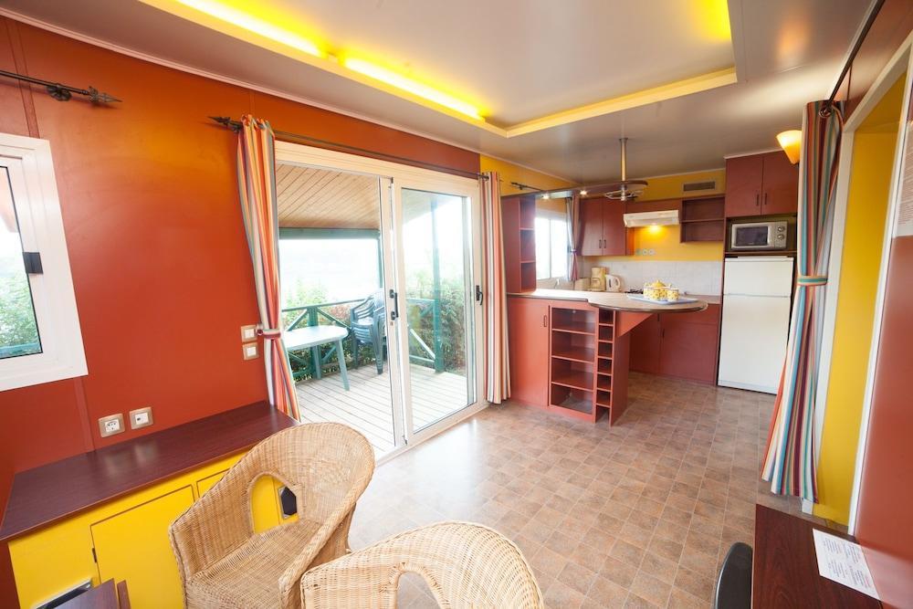 Camping De La Liez Hotell Peigney Exteriör bild