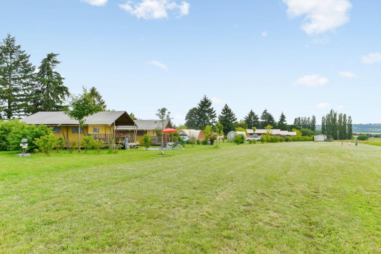Camping De La Liez Hotell Peigney Exteriör bild