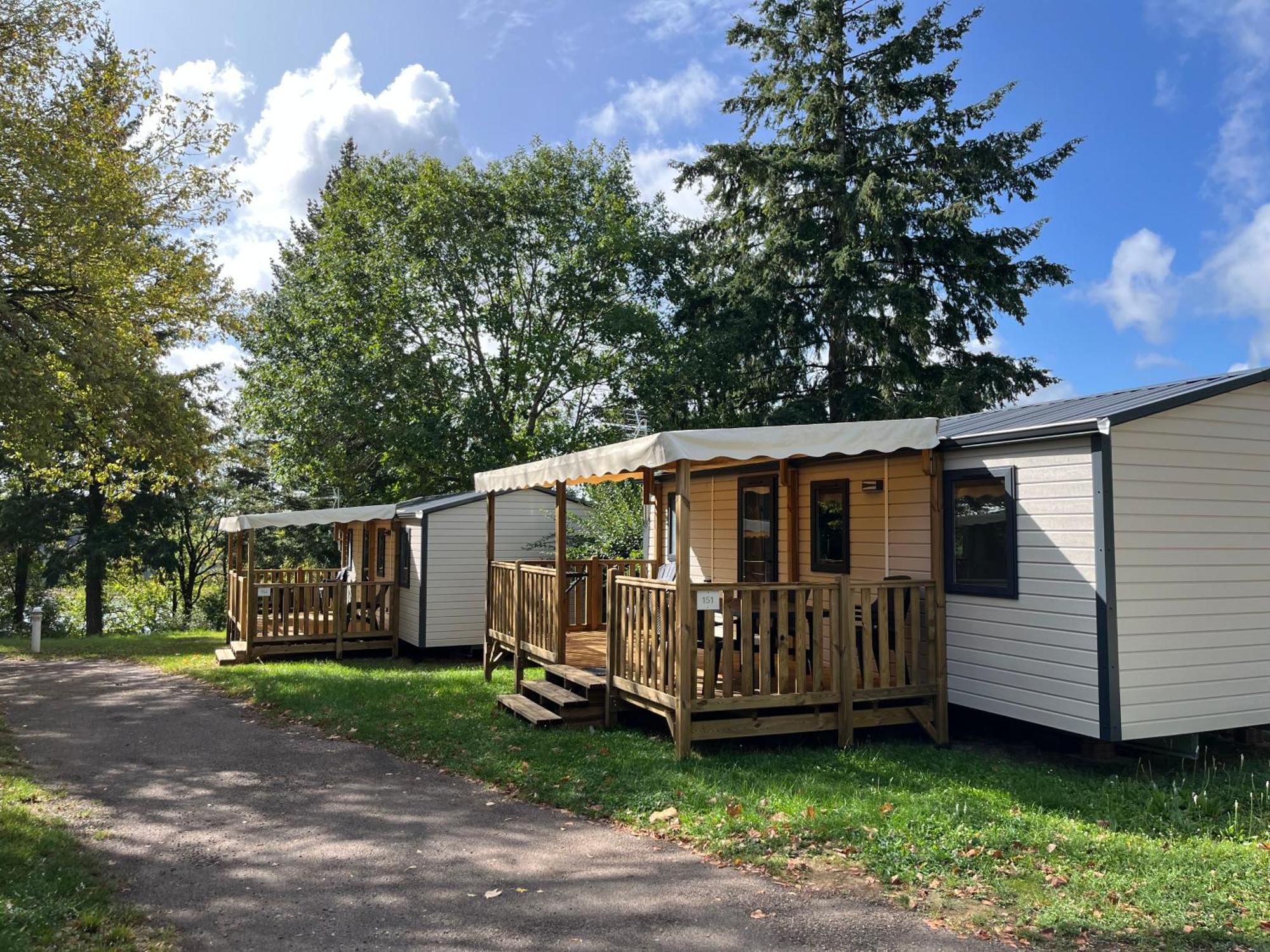 Camping De La Liez Hotell Peigney Exteriör bild