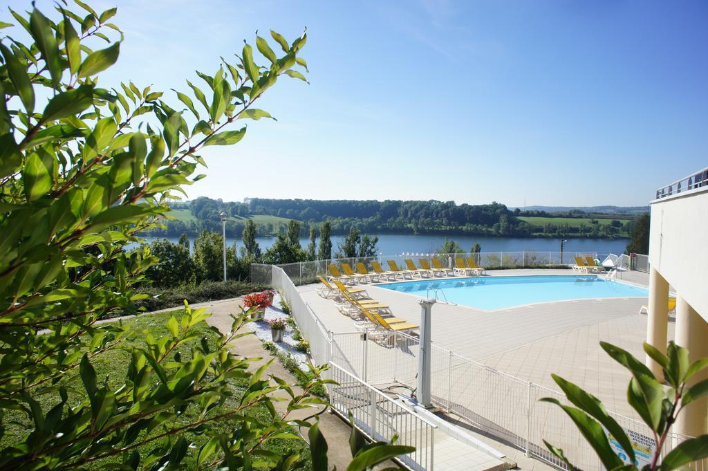 Camping De La Liez Hotell Peigney Exteriör bild